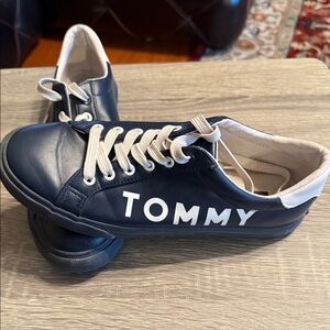 Tommy Hilfiger lady' Navy Sneakers